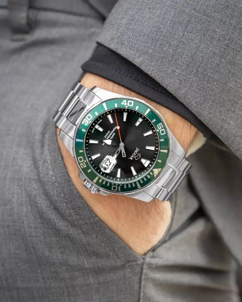 Jaguar Jaguar Executive Diver J860/H,  швейцария мужские часы на браслете нержавеющая сталь боковой вид